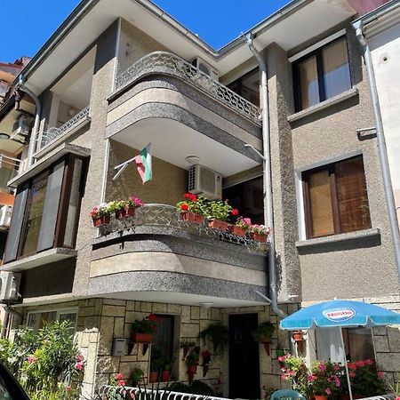 Mariana Guest House Къща За Гости Марияна Pomorie Exterior photo
